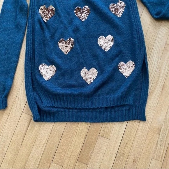 Lauren Conrad Crew Neck Gold Sequin Heart Sweater – Size XS - Picture 7 of 12